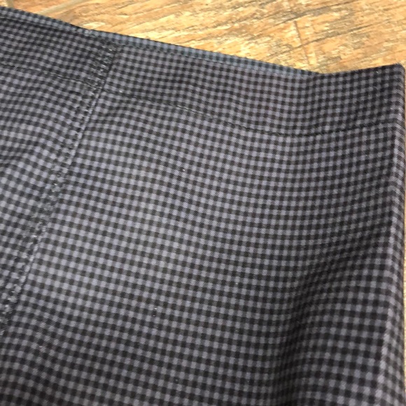 Shorts - Picture 3 of 3